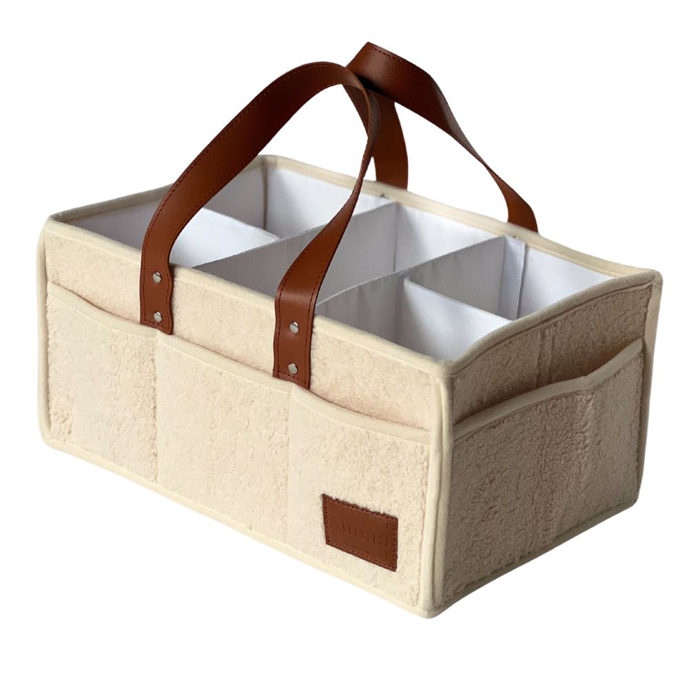 Amma Bag i beige – romslig ammebag hvor du får enkel tilgang til alt du trenger til babyen