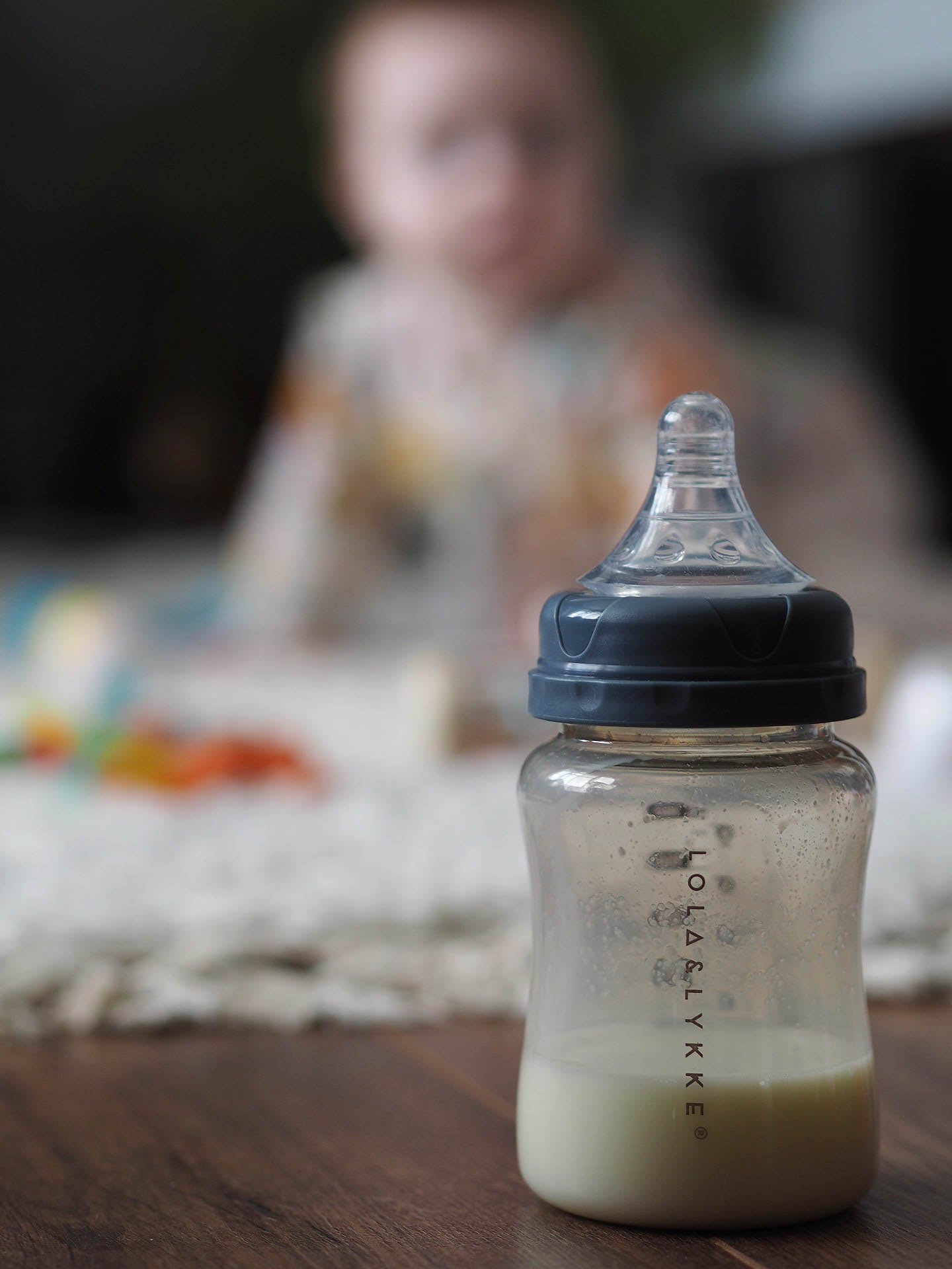 Anti-kolikk babyflaske fra Lola&Lykke: Natural Flow Baby Bottle
